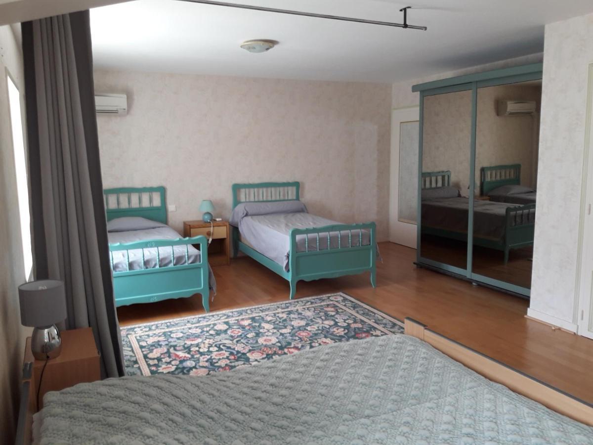 Le Logis De Lange Apt Les Aigrettes Saint-Hilaire-la-Palud 外观 照片